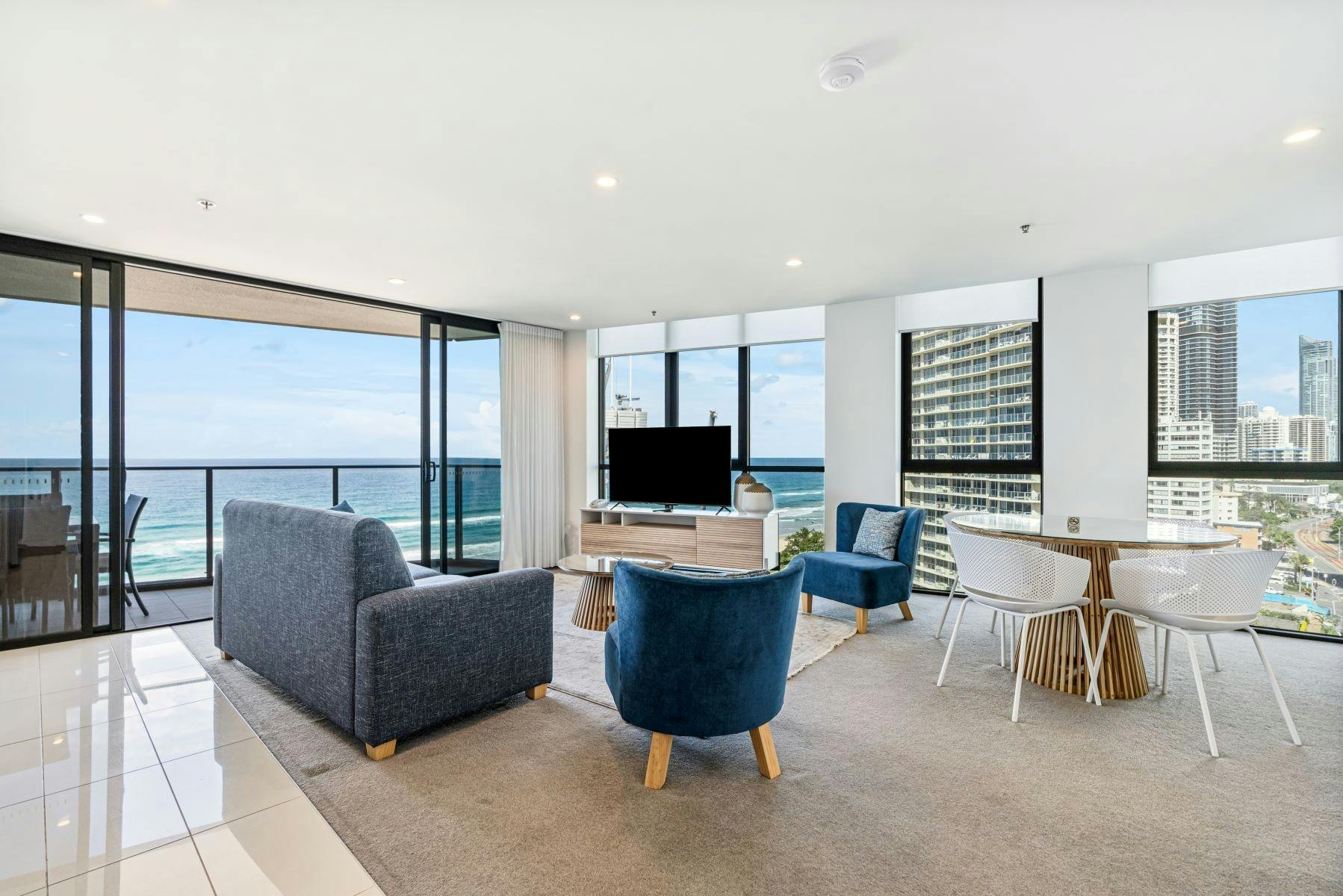 2 Bedroom Ocean View Apartment