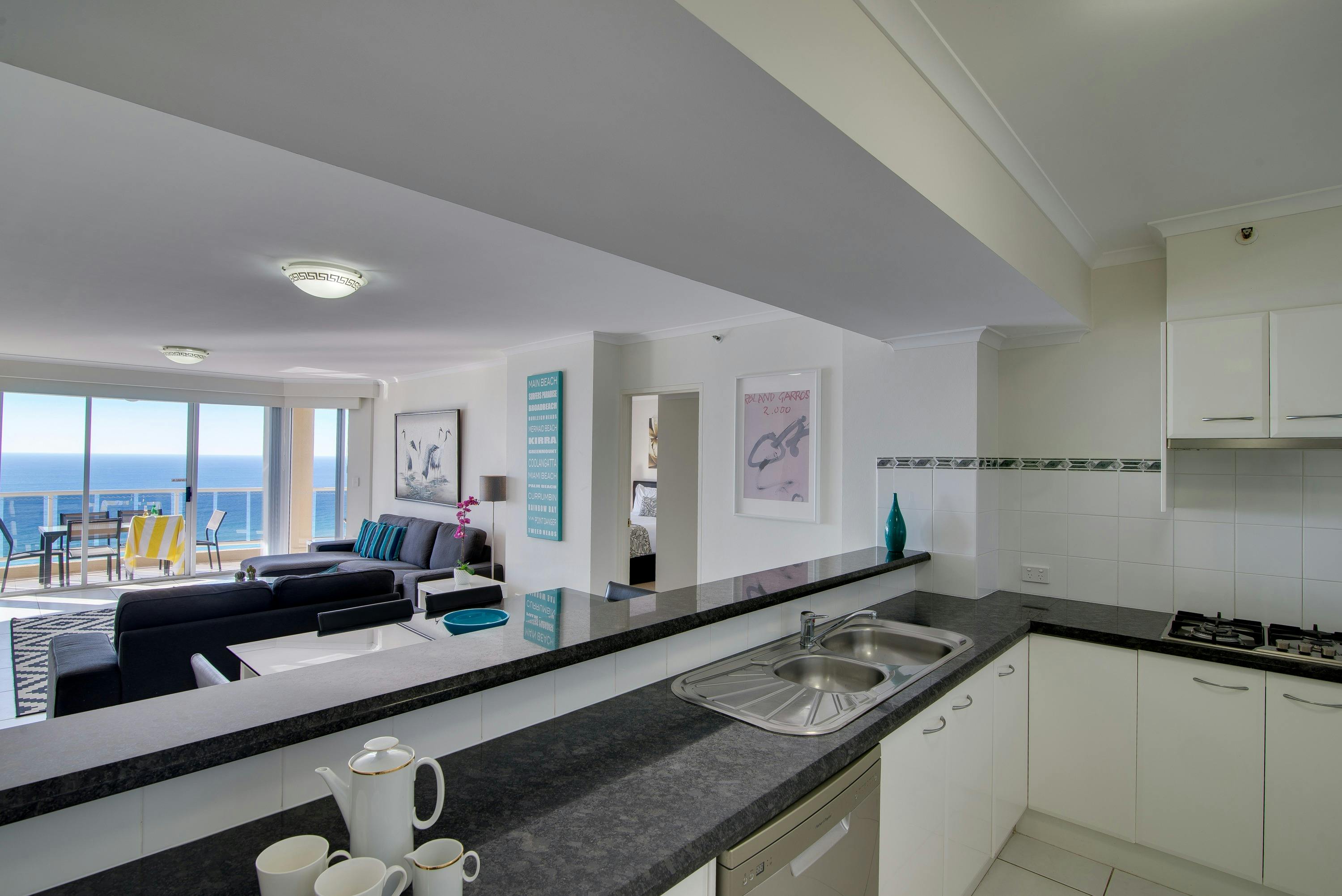 2 Bedroom Ocean View Apartment