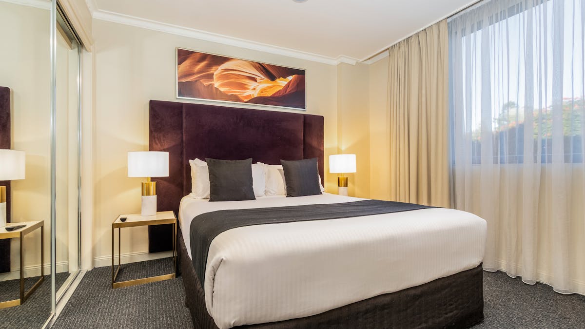 One Bedroom Spa Suite - Bedroom with 1 Queen Bed One Bedroom Spa Suite - Bedroom with 1 Queen Bed