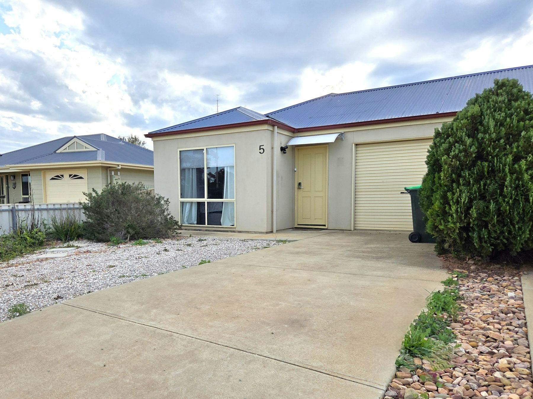 Hazel Retreat, Moonta Bay