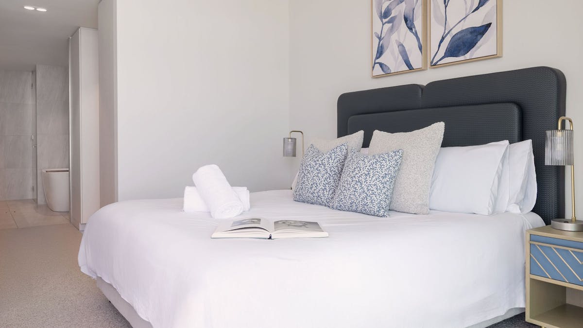 3 bedroom unit Kirra - master bedroom