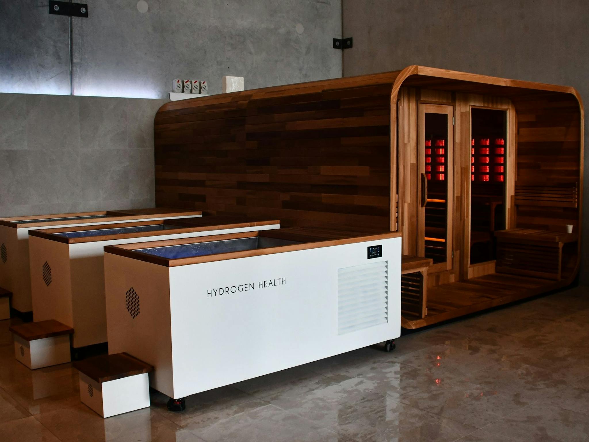 Sisu Recovery Sauna & hydrogen infused ice baths