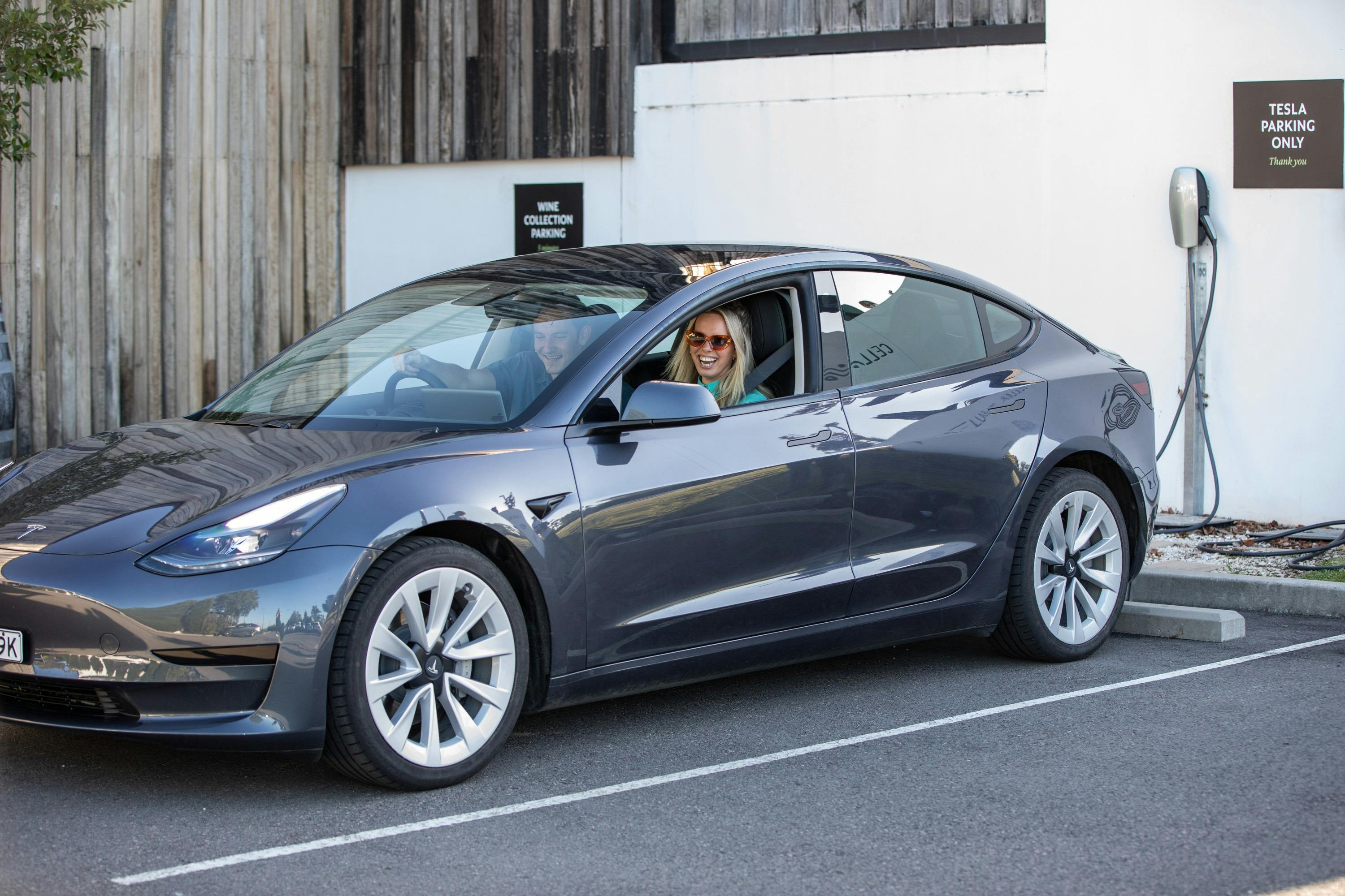 tesla charging at brokenwood wines