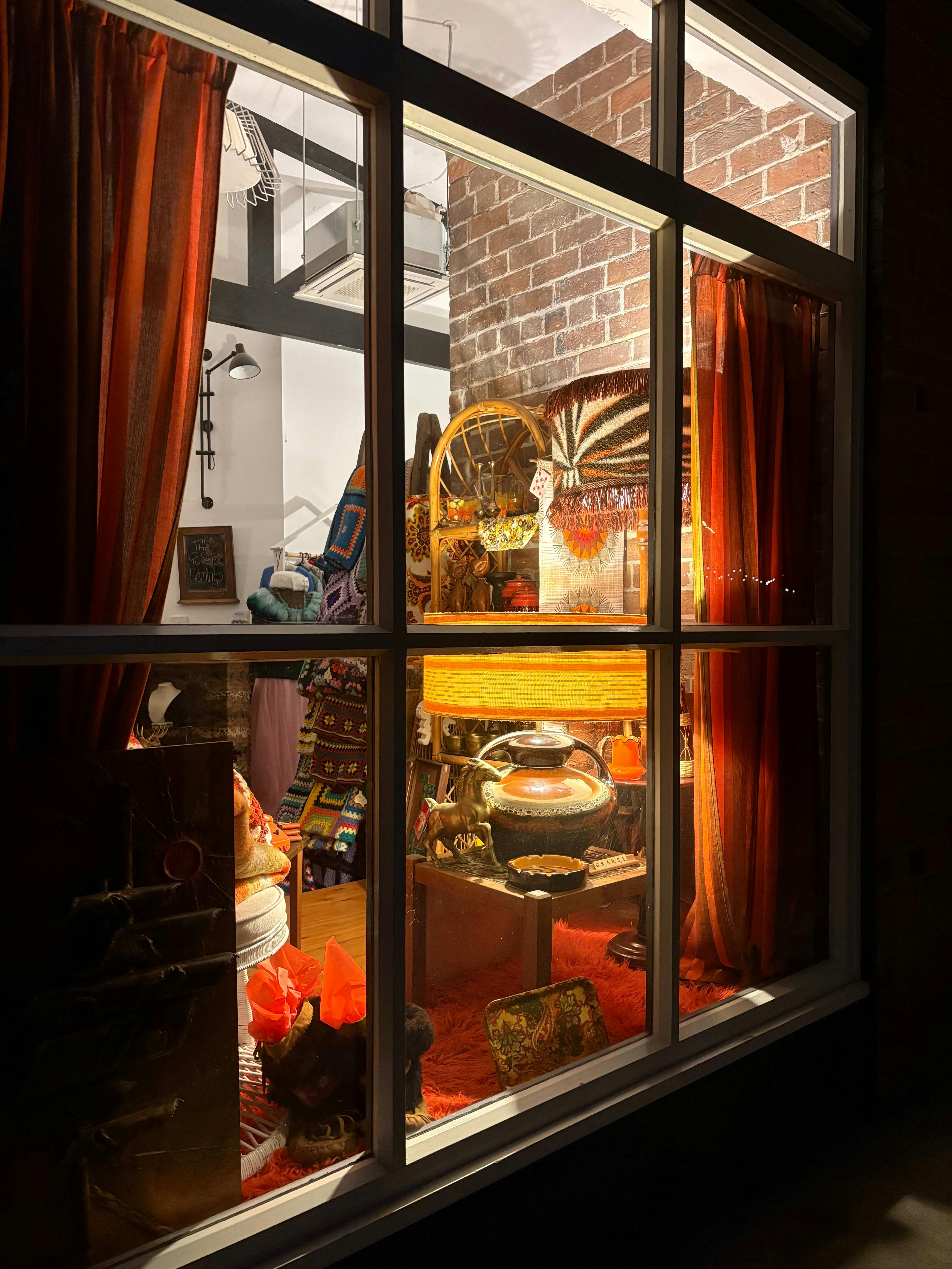 Genuine retro vintage in excellent condition