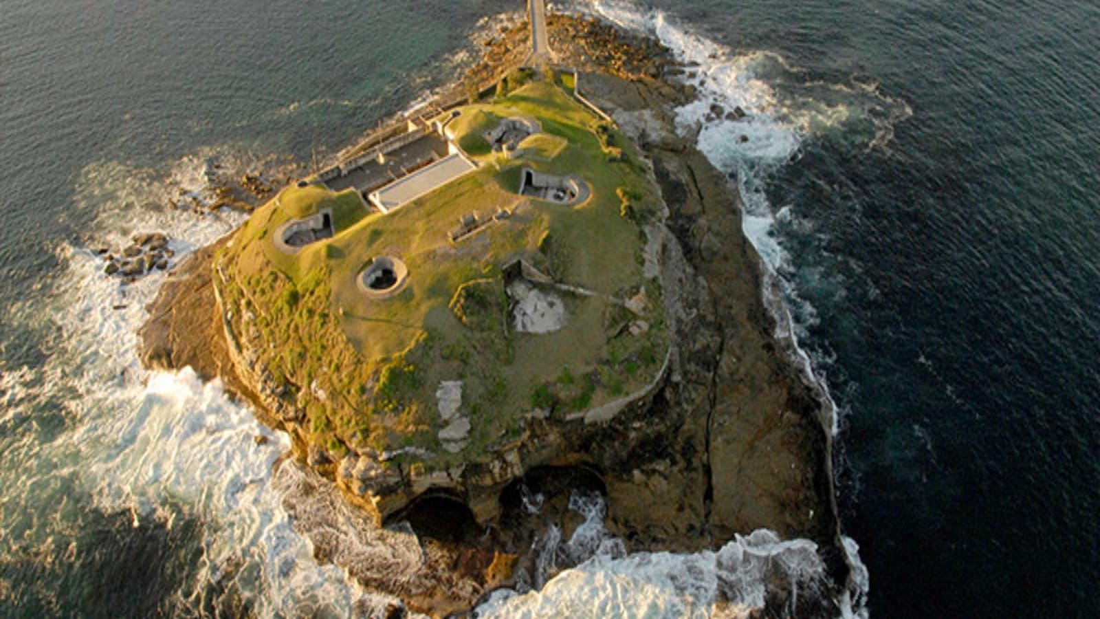 Bare Island Fort