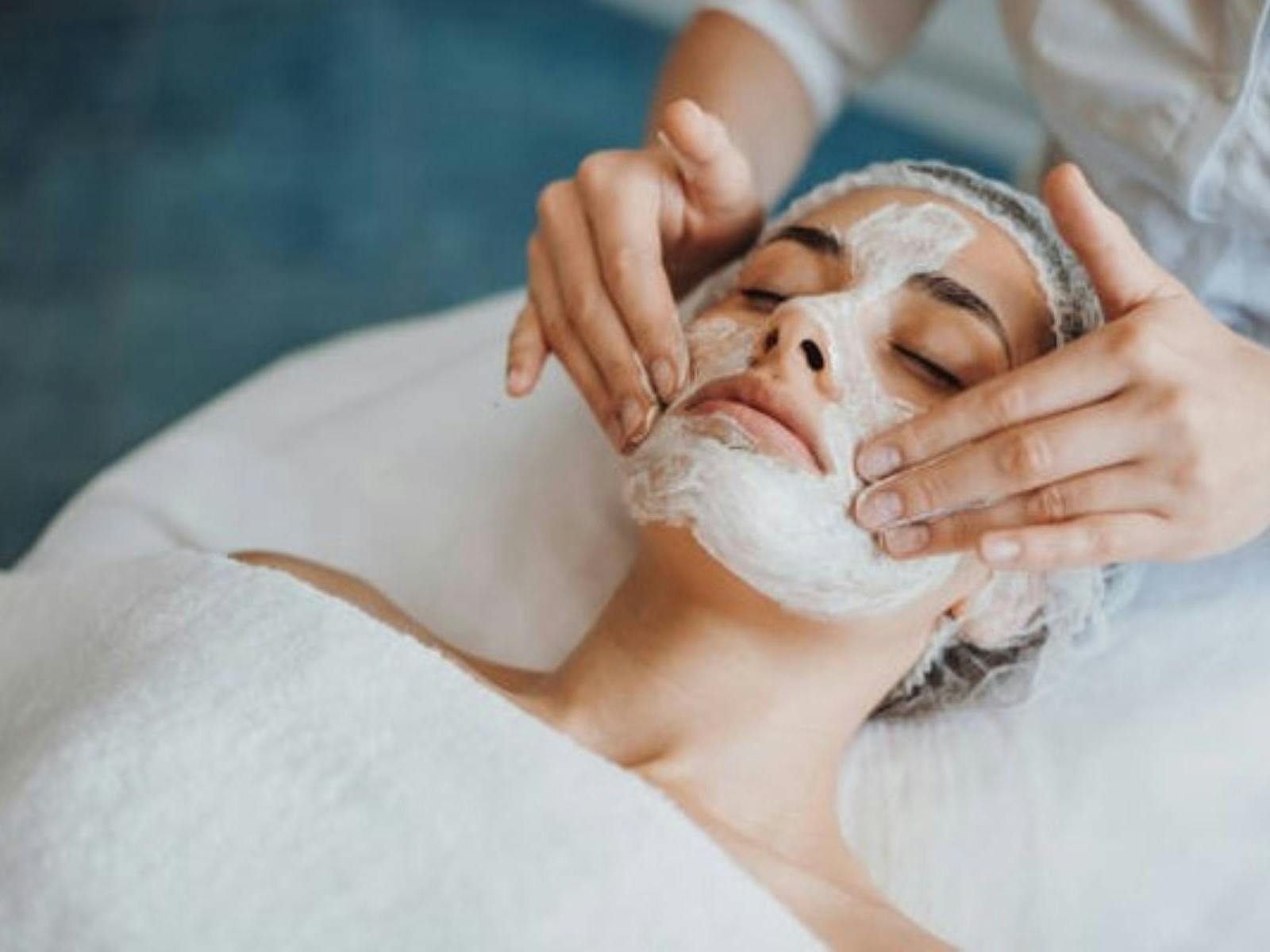 lady getting facial
