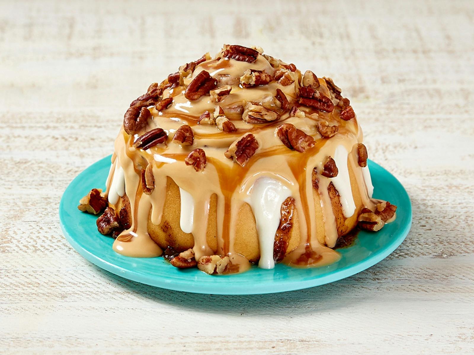 シナモンロール シナモンロールの専門店「シナボン」ラズベリー風味のシナモン