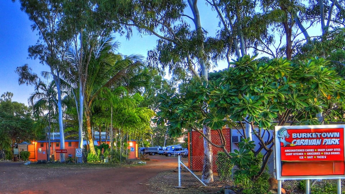 Entrance to the Burketown Caravan Park