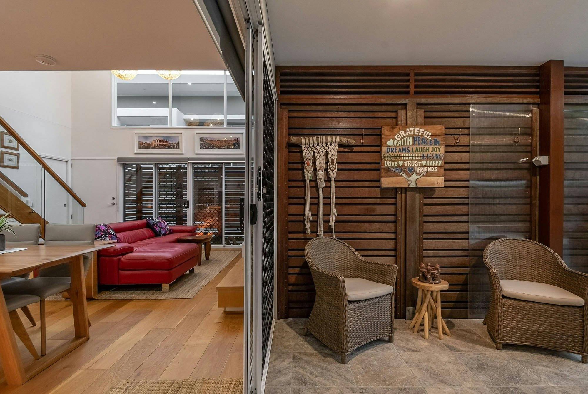 Byron Sunrise - Byron Bay - Indoor and Outdoor Entertaining