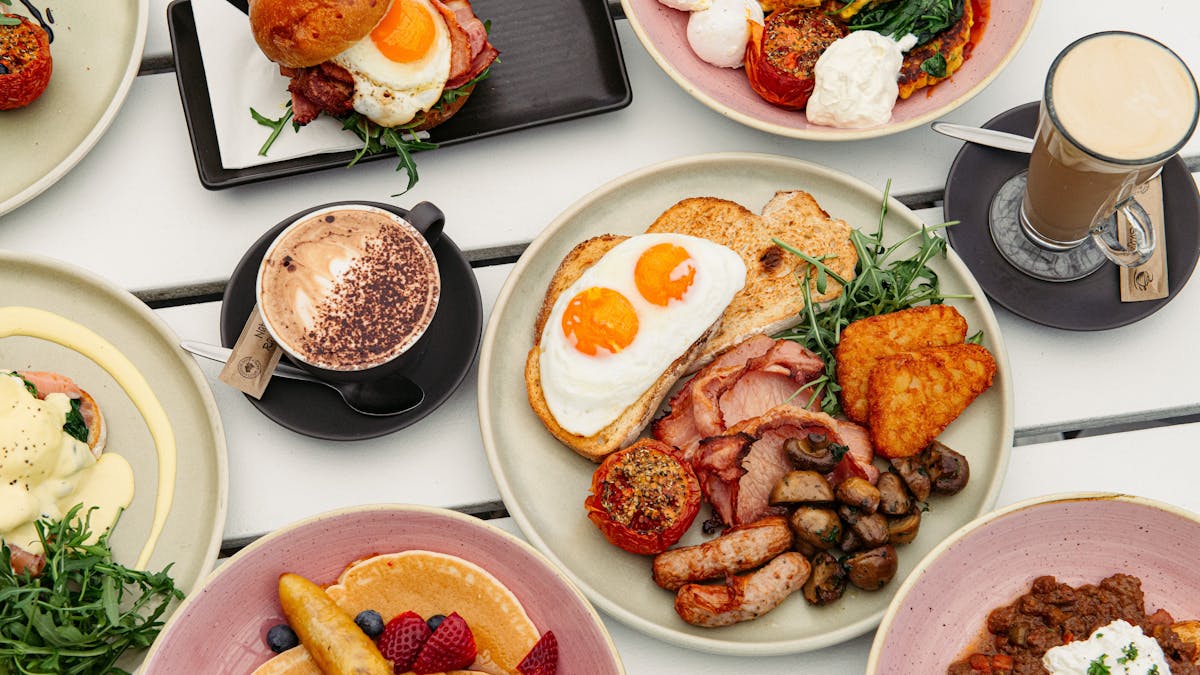 Breakfast classics.
