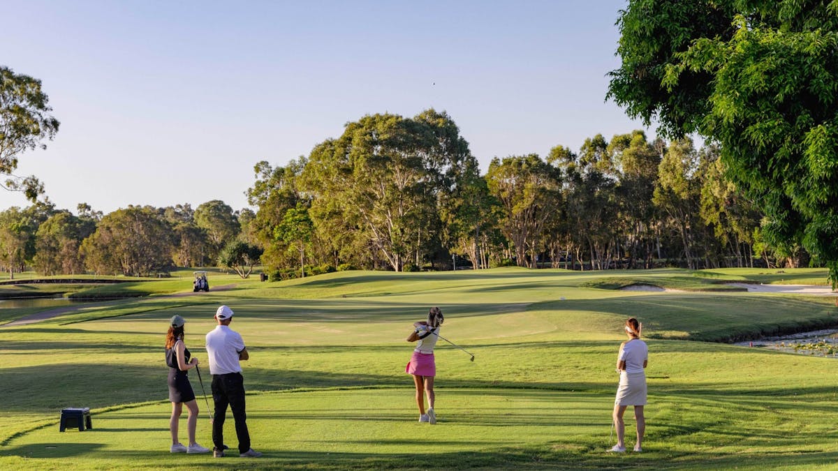 noosa solo golf tour