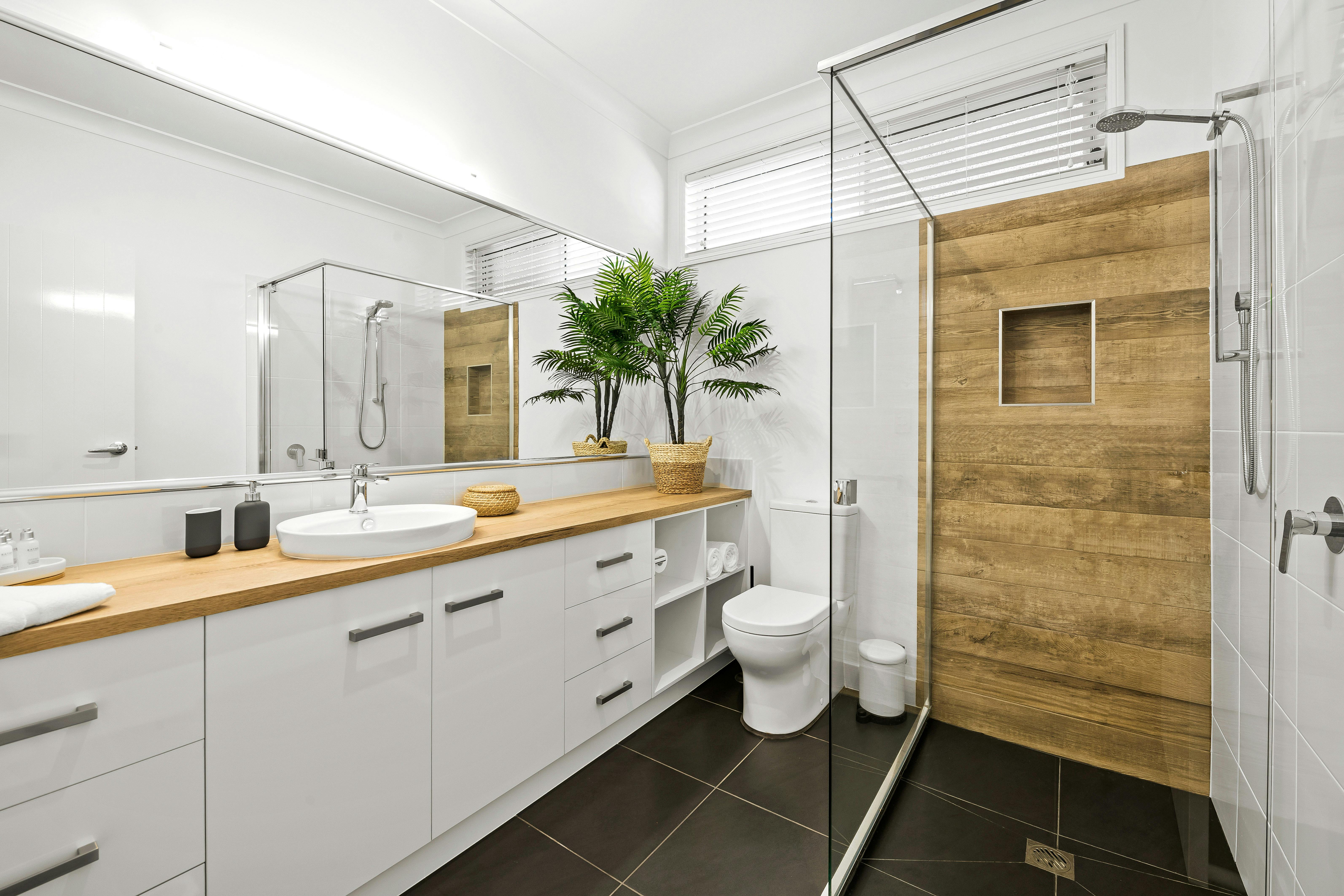 Bluestone - Villa Bathroom