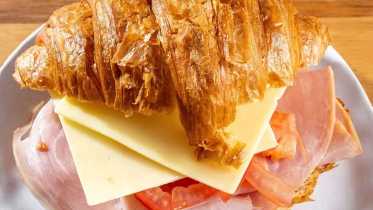 Ham, Cheese & Tomato Croissant