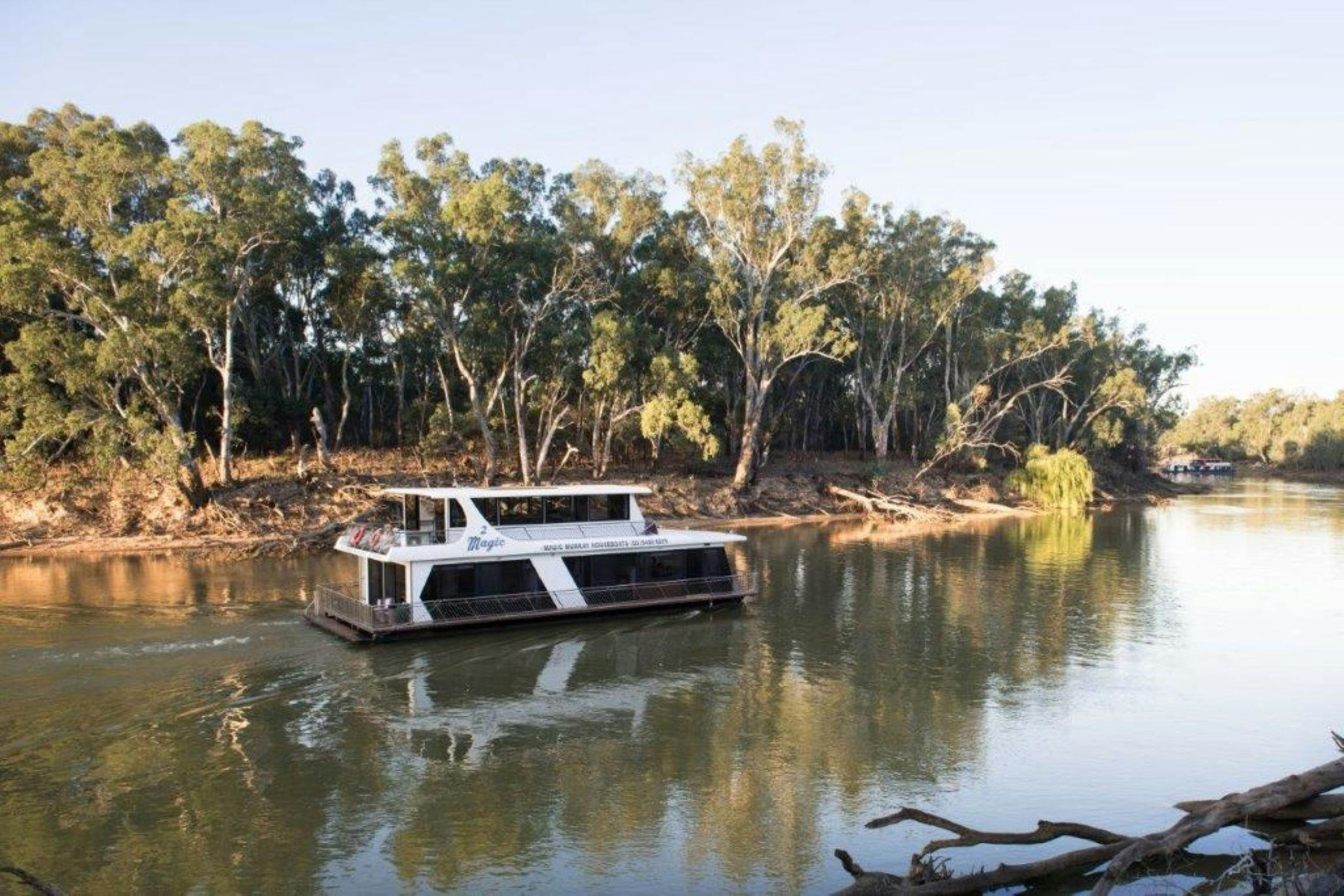 Magic Murray Houseboats