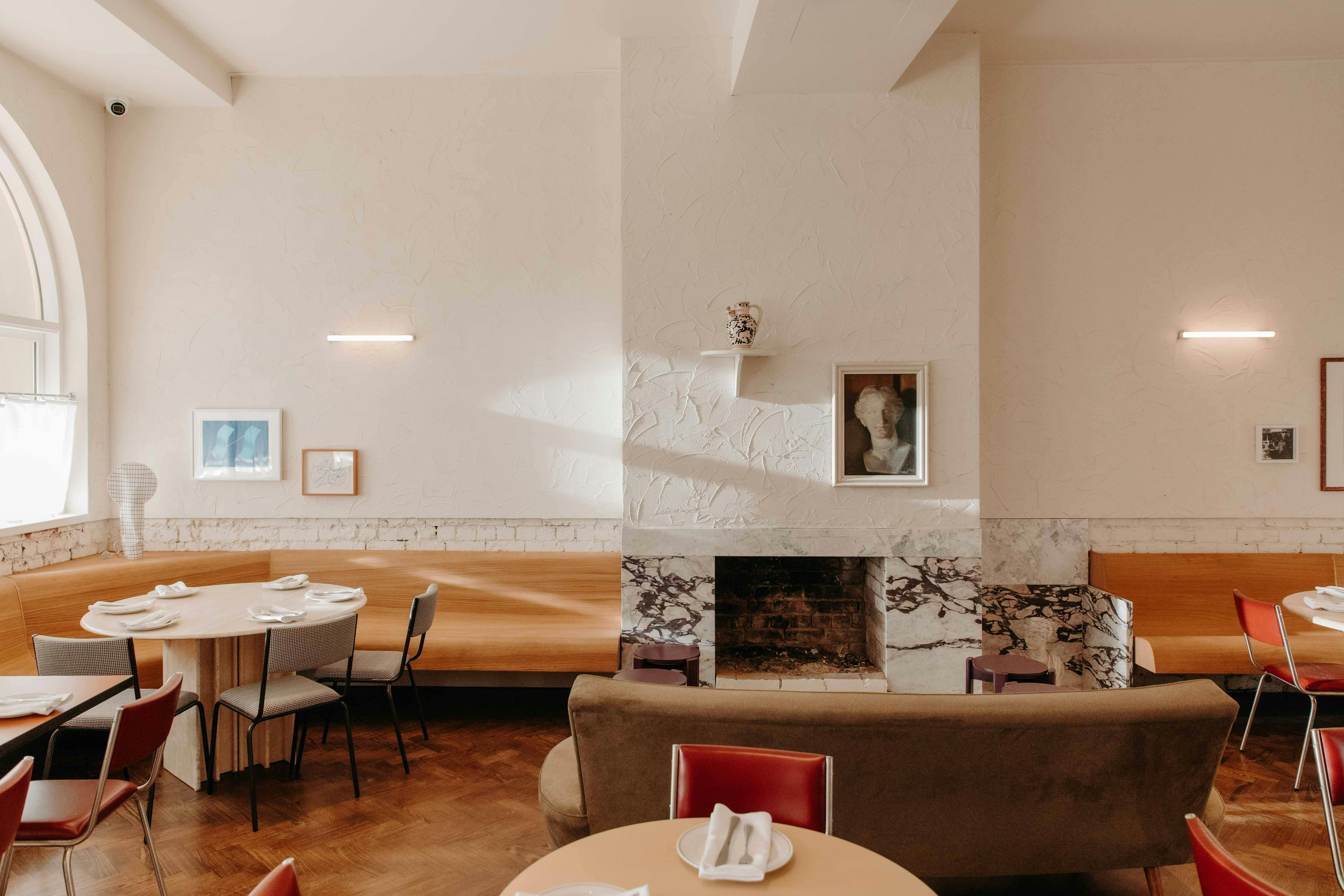 Hotel Railway - Dining Room