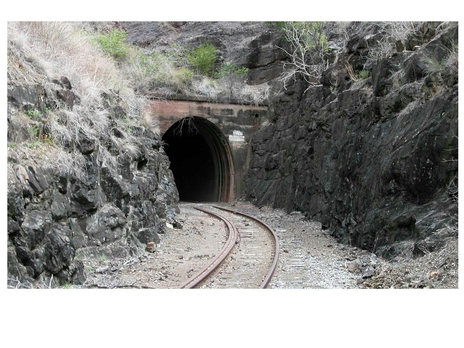 Tunnels in the Dawes Range near Golembil