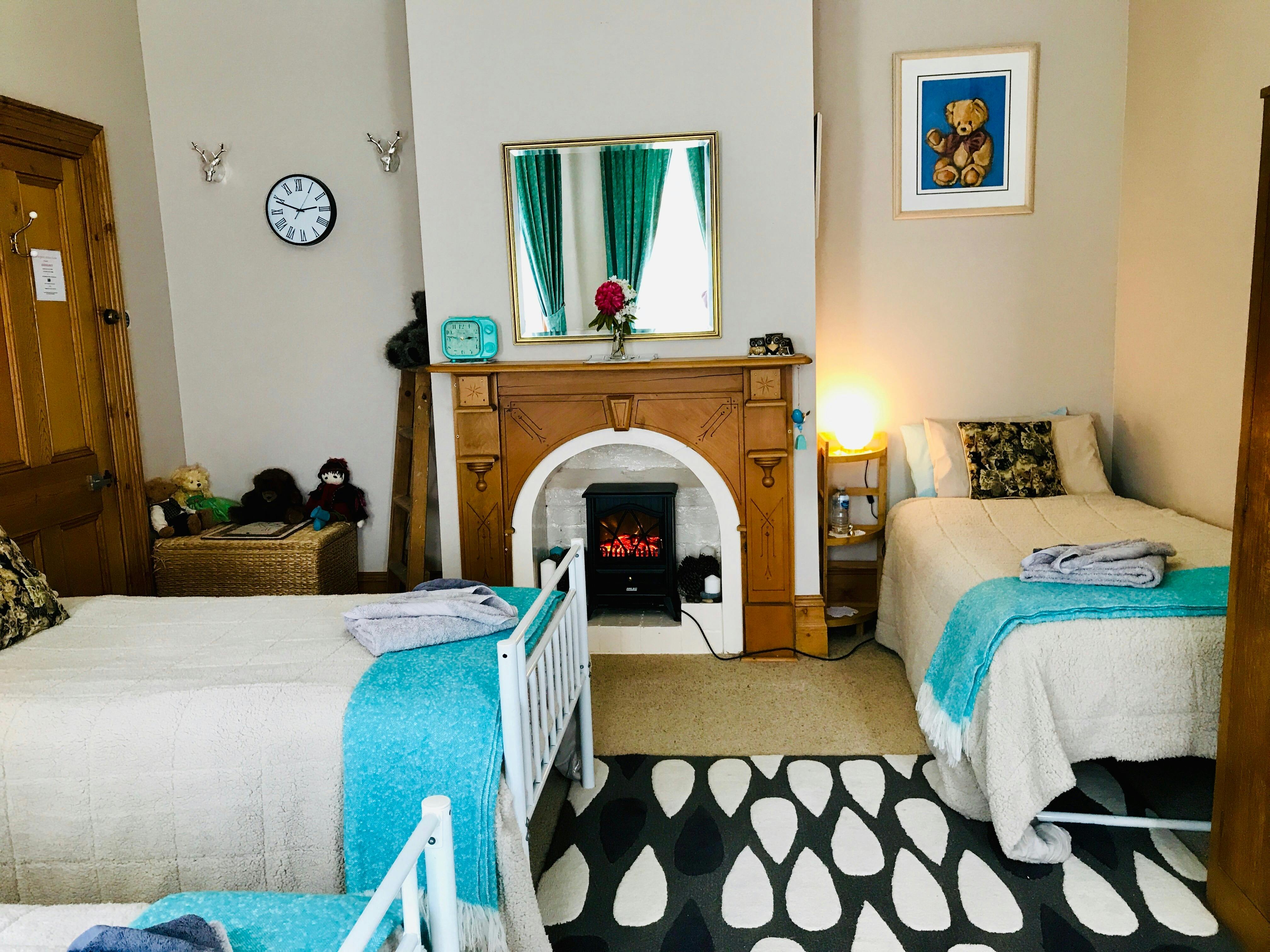 Willow Three Single Bed Room