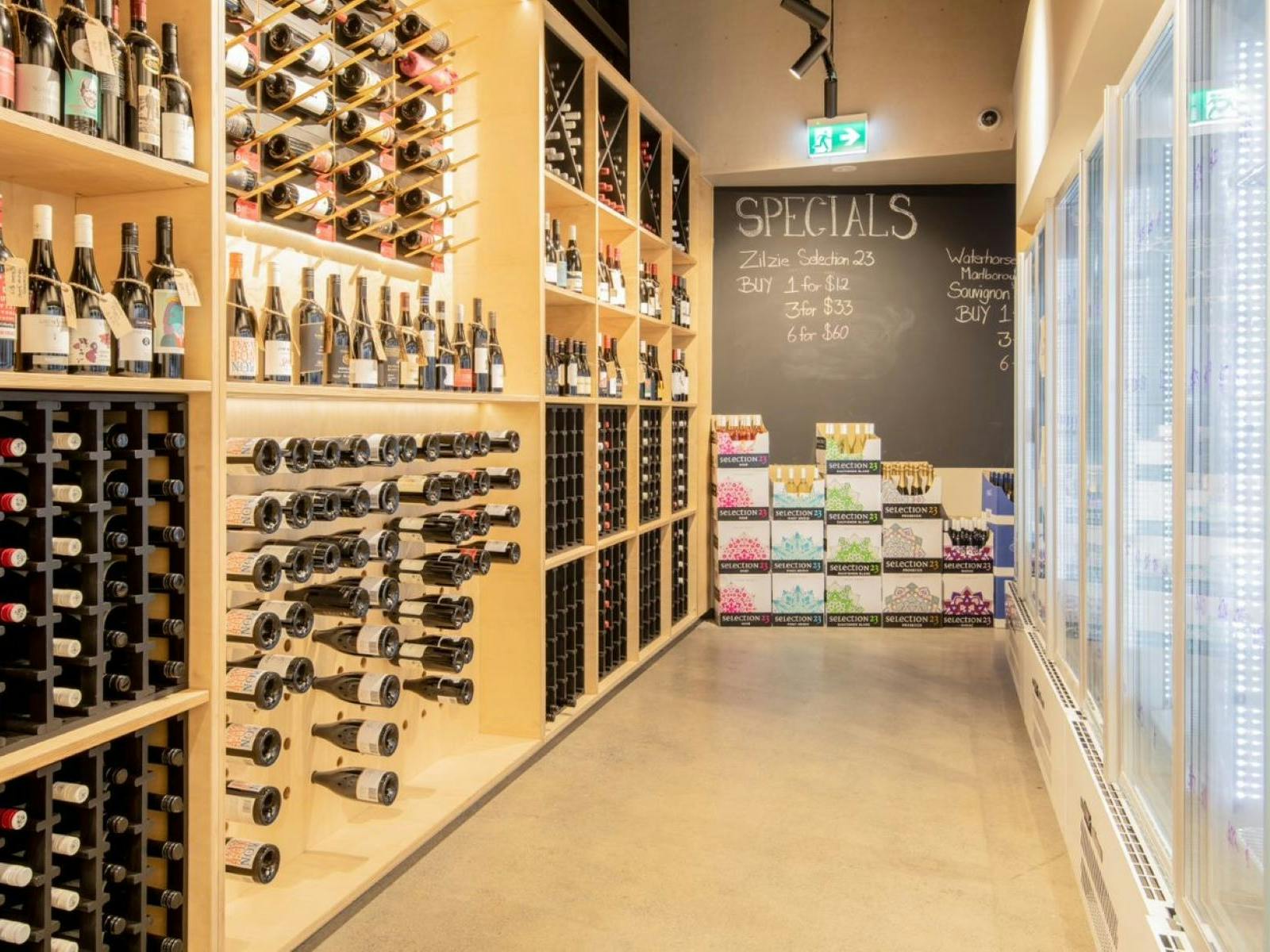 The Links Shell Cove Tavern | NSW Holidays & Accommodation, Things to ...