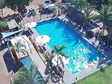 Huge 25 metre swimming pool Huge 25 metre swimming pool