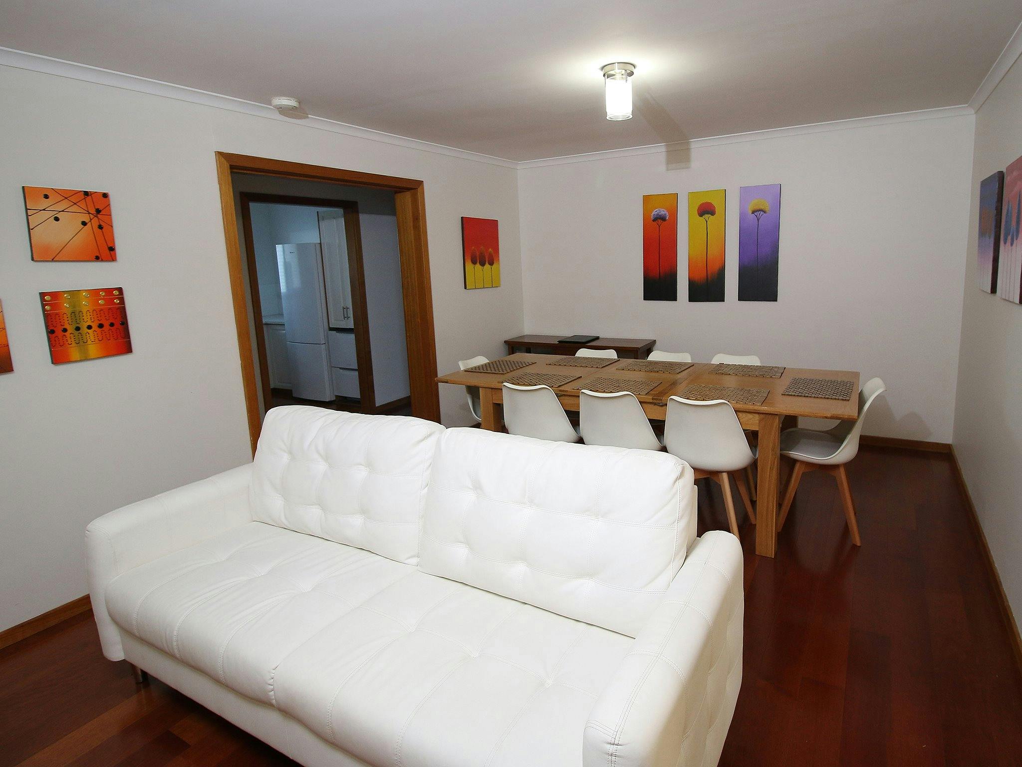 Riverview House Loung Dining