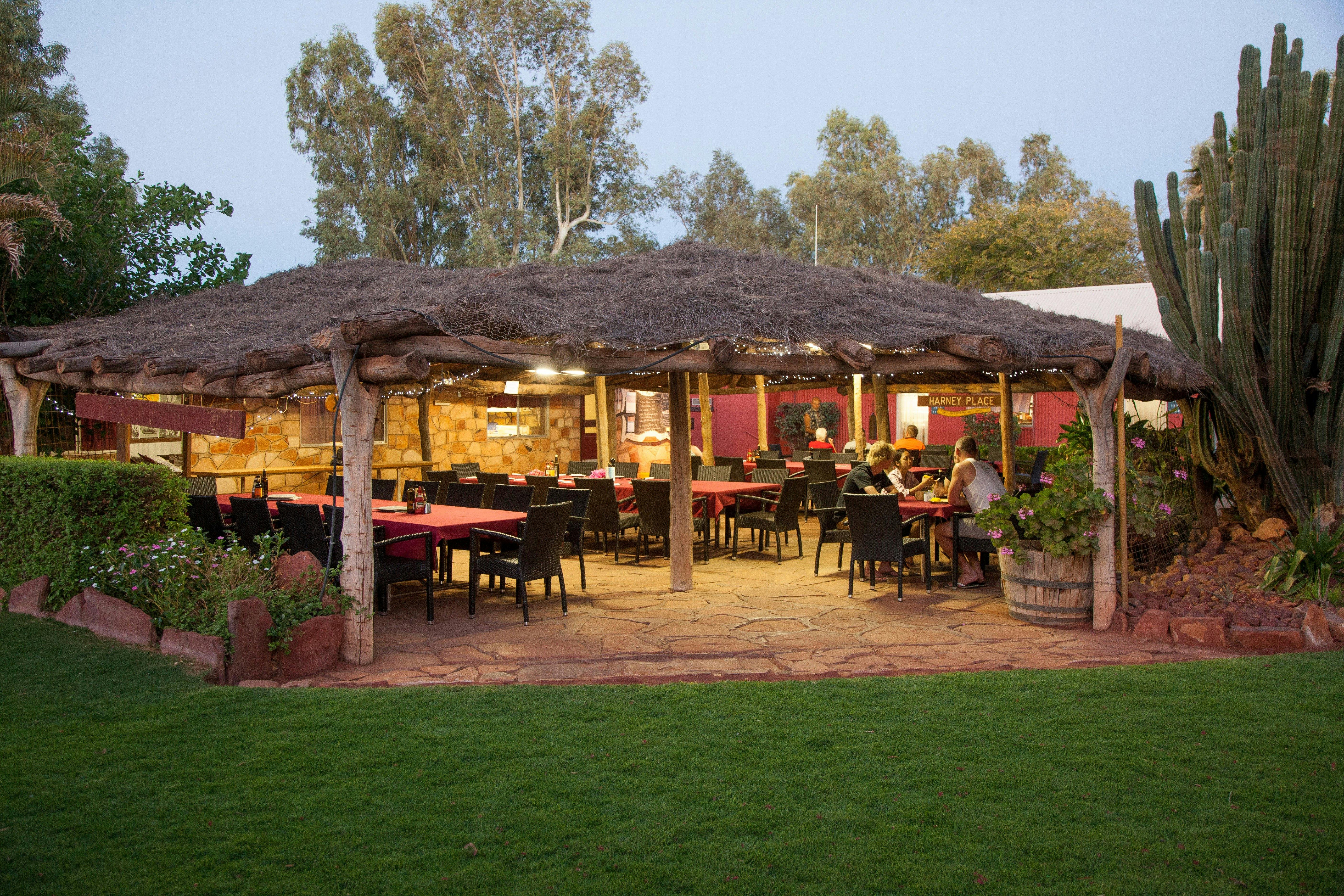 Curtin Springs Wayside Inn