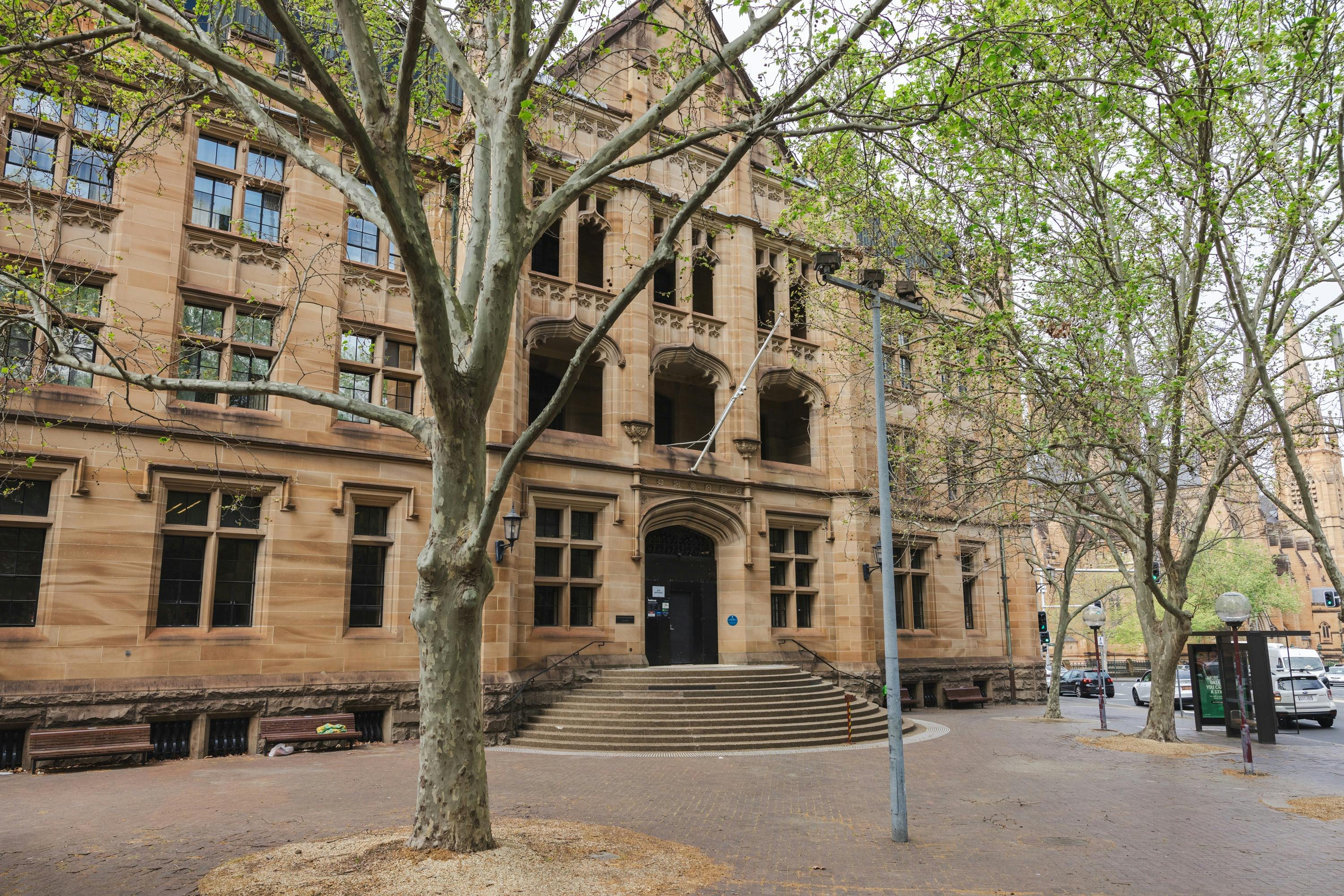 Registrar General’s Building frontage , blue plaque next to entry doors