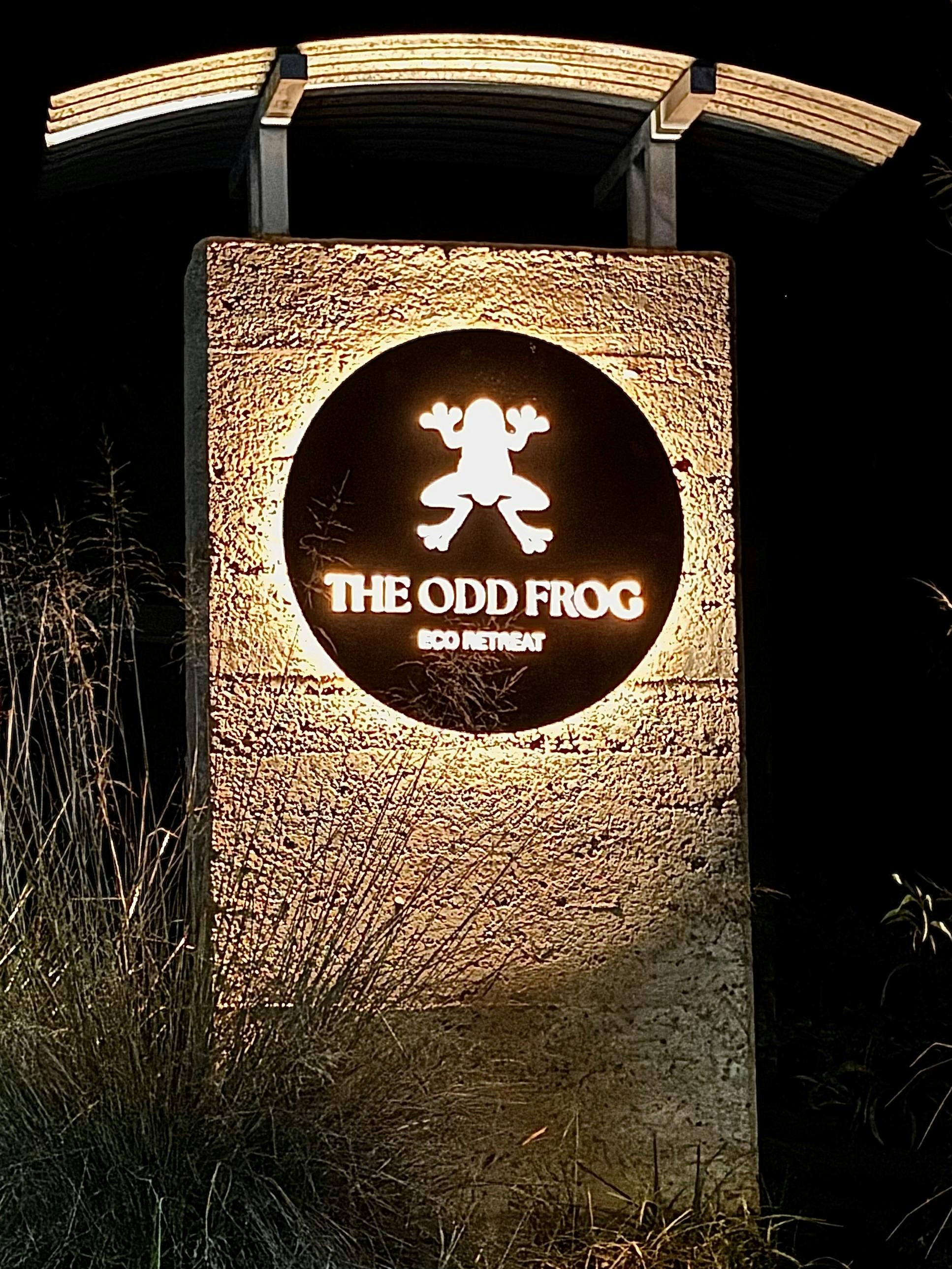 The Odd Frog Sign