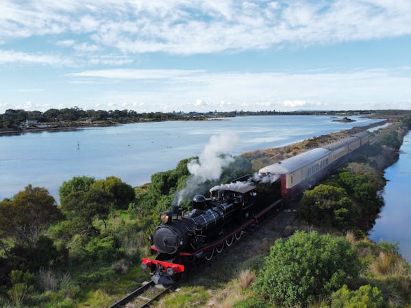 Swan Bay Express Train Rides