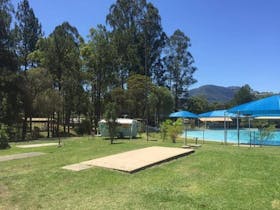 Nimbin Crystal Tourist Park and Campground