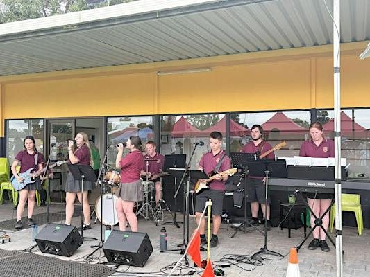 Loxton Mardi Gras Family Festival - Loxton, Event | South Australia