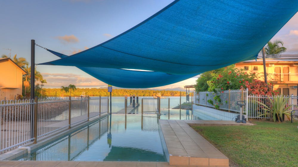 Hinchinbrook Marine Cove Resort
