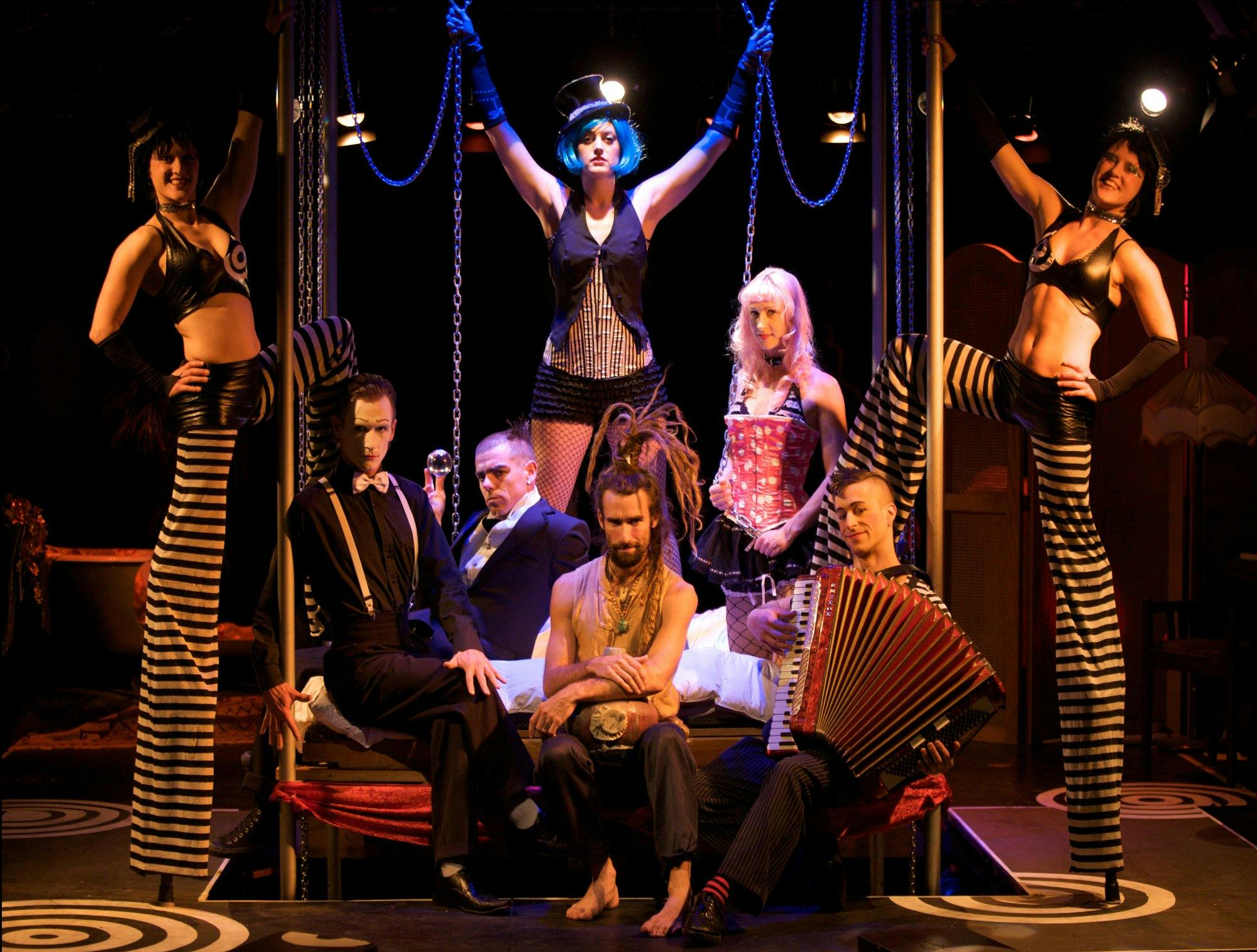 Berlin Burlesque: The Story of Hanussen