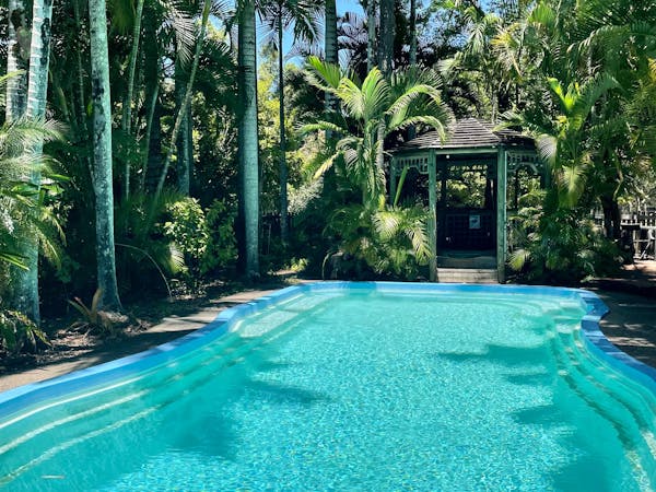 Pool Pool