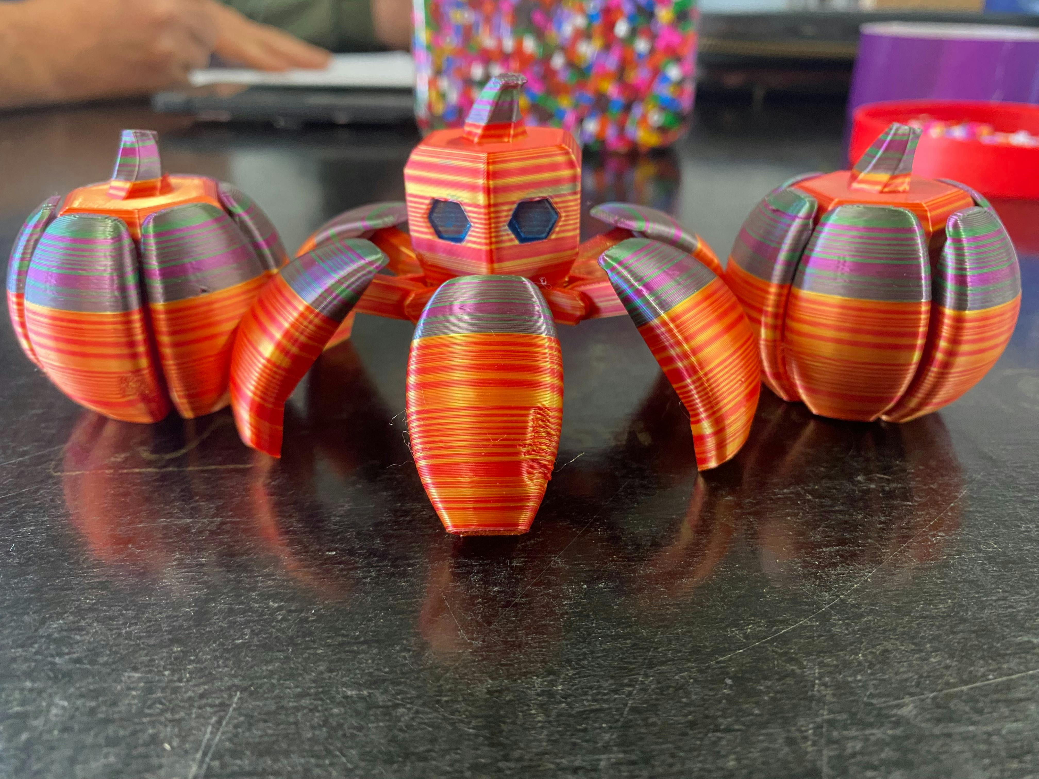 A Steam Arts participant 3d printed these pumpkins