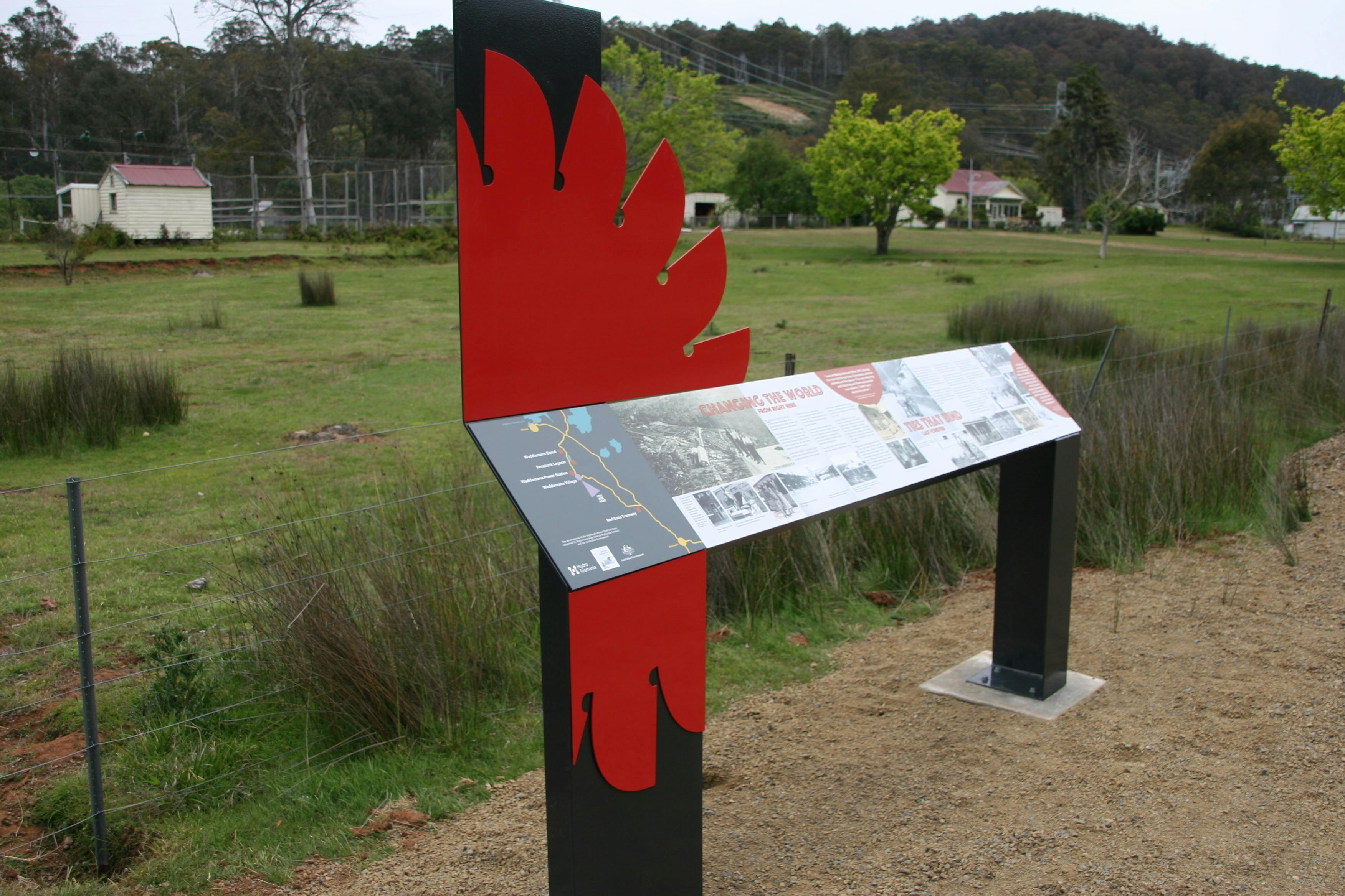 Highlands Power Trail, Village