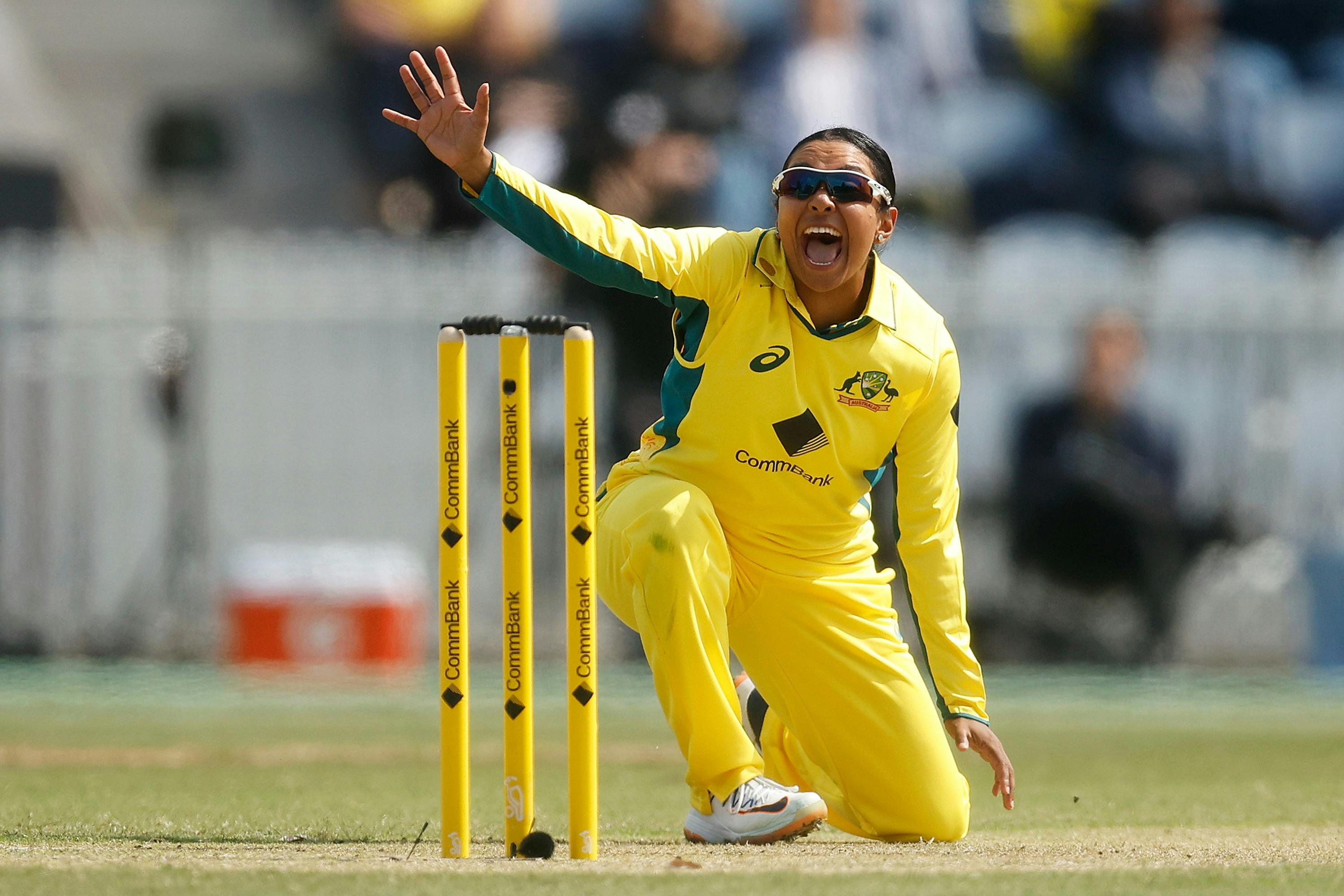CommBank Women’s Ashes 3rd ODI v England Cricket Match
