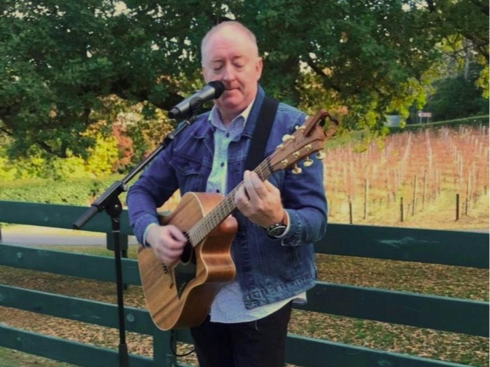 Rob Elliott Live @ Hedonbar Brewing Company