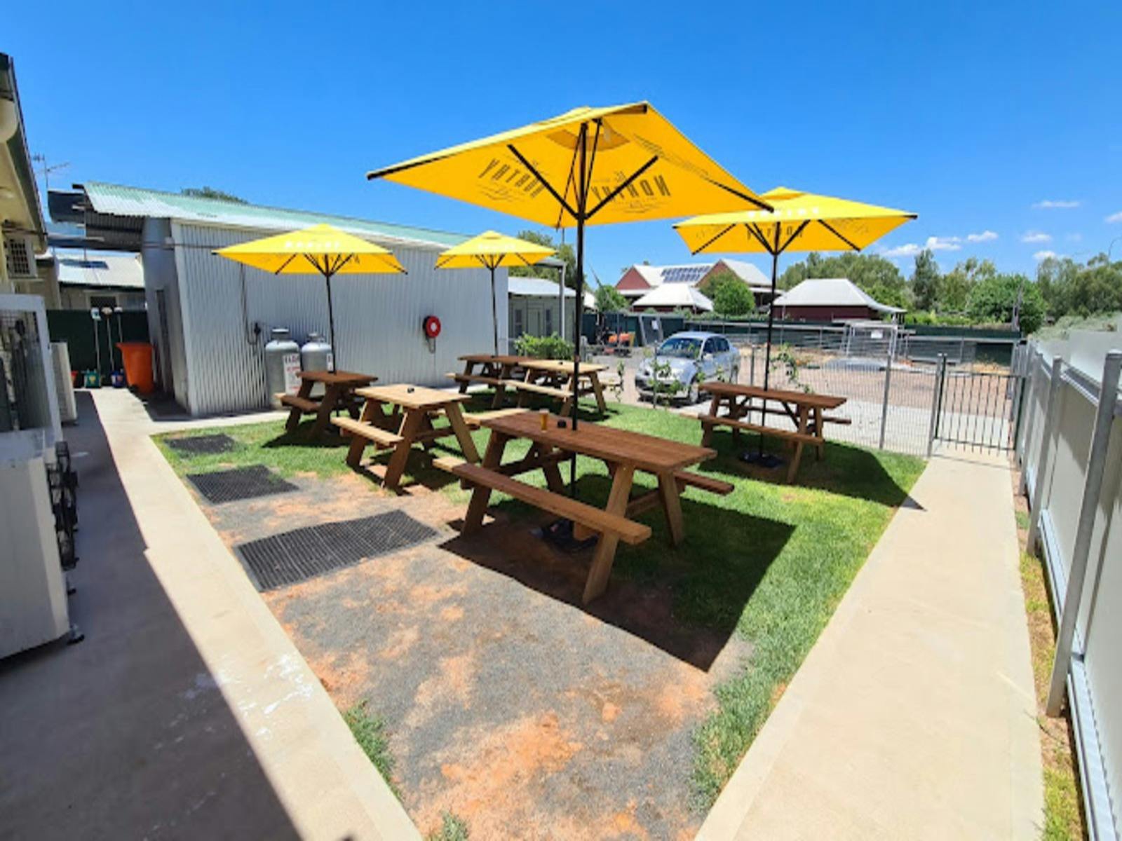 Northy Hotel Beer Garden