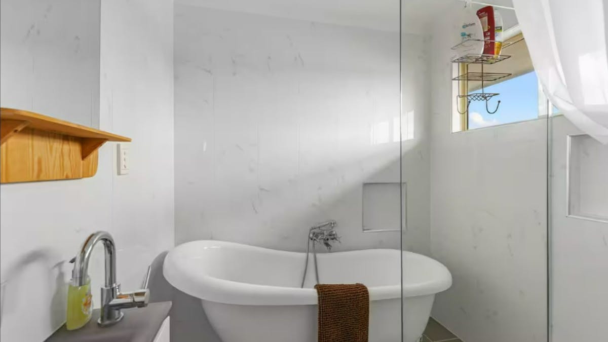 Upstairs Bathroom