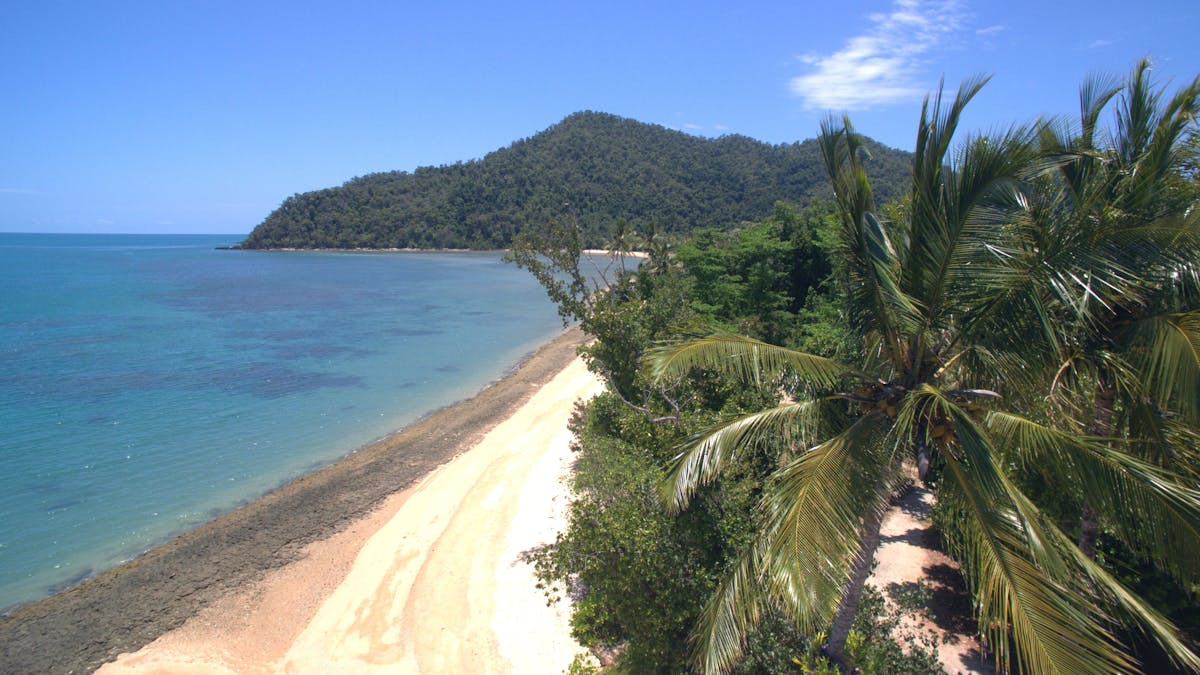 Brammo Bay Dunk Island Resort