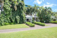 Verandah Apartment Exterior