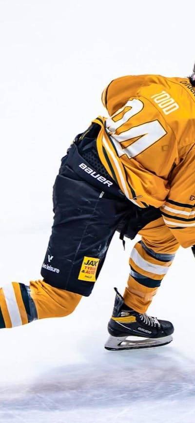 Cam Todd, Canberra Brave Ice Hockey player skating on the rink in a match