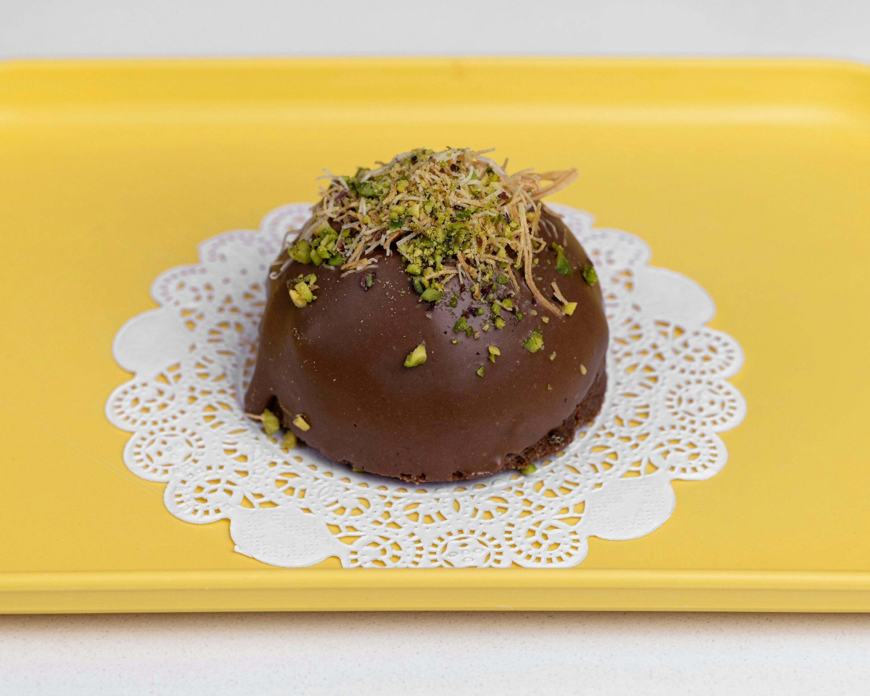 Dubai Chocolate on tray at Smeed
