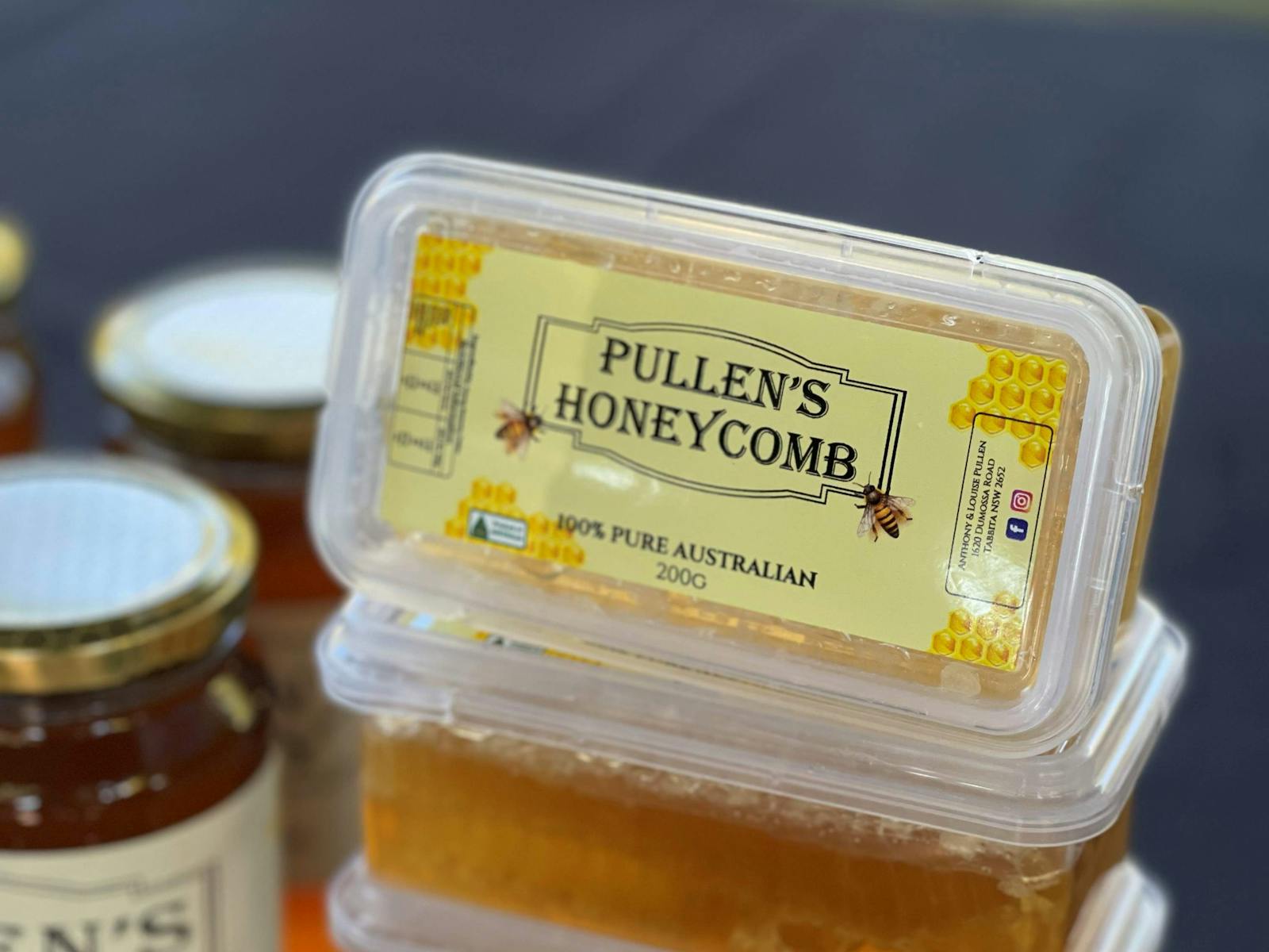 Stack of honeycomb packs