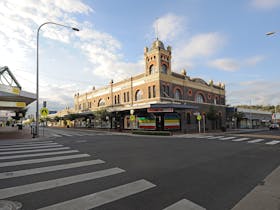 Corner Dangar Street and Beardy Street