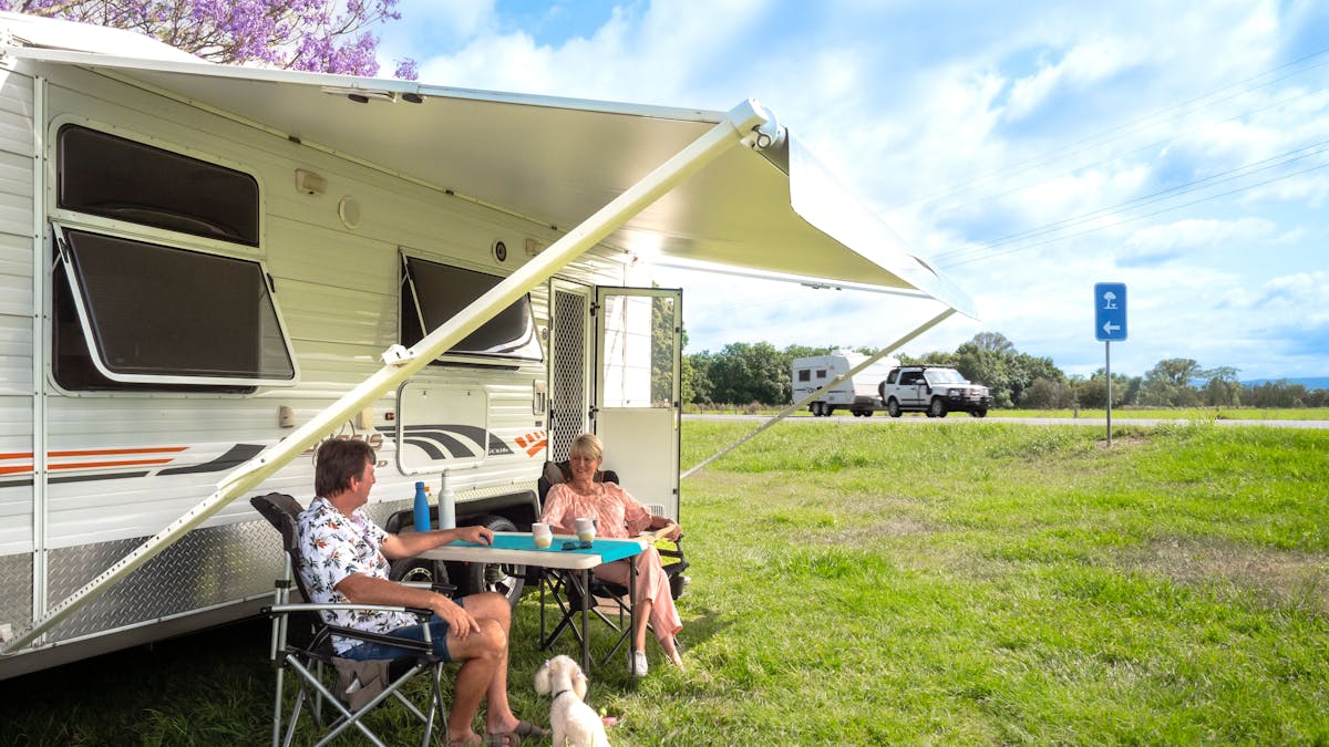 Poll Crandell Overnight Rest Area Toogoolawah