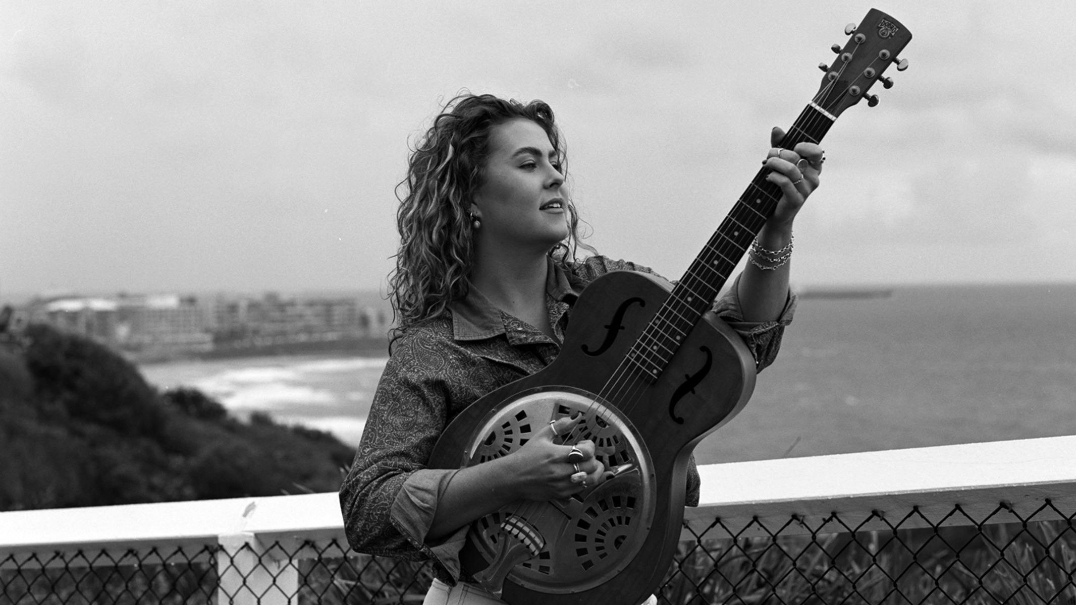 Knappstein Enterprise Cellar Presents CHLOE GILL