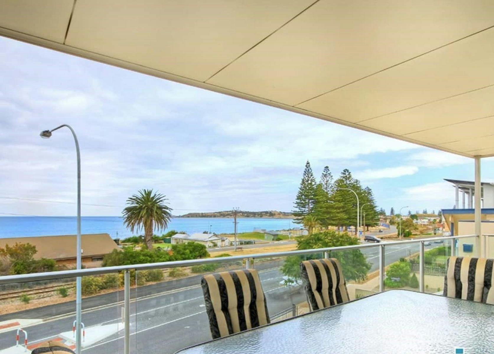 Block Escape No. 5 - Penthouse