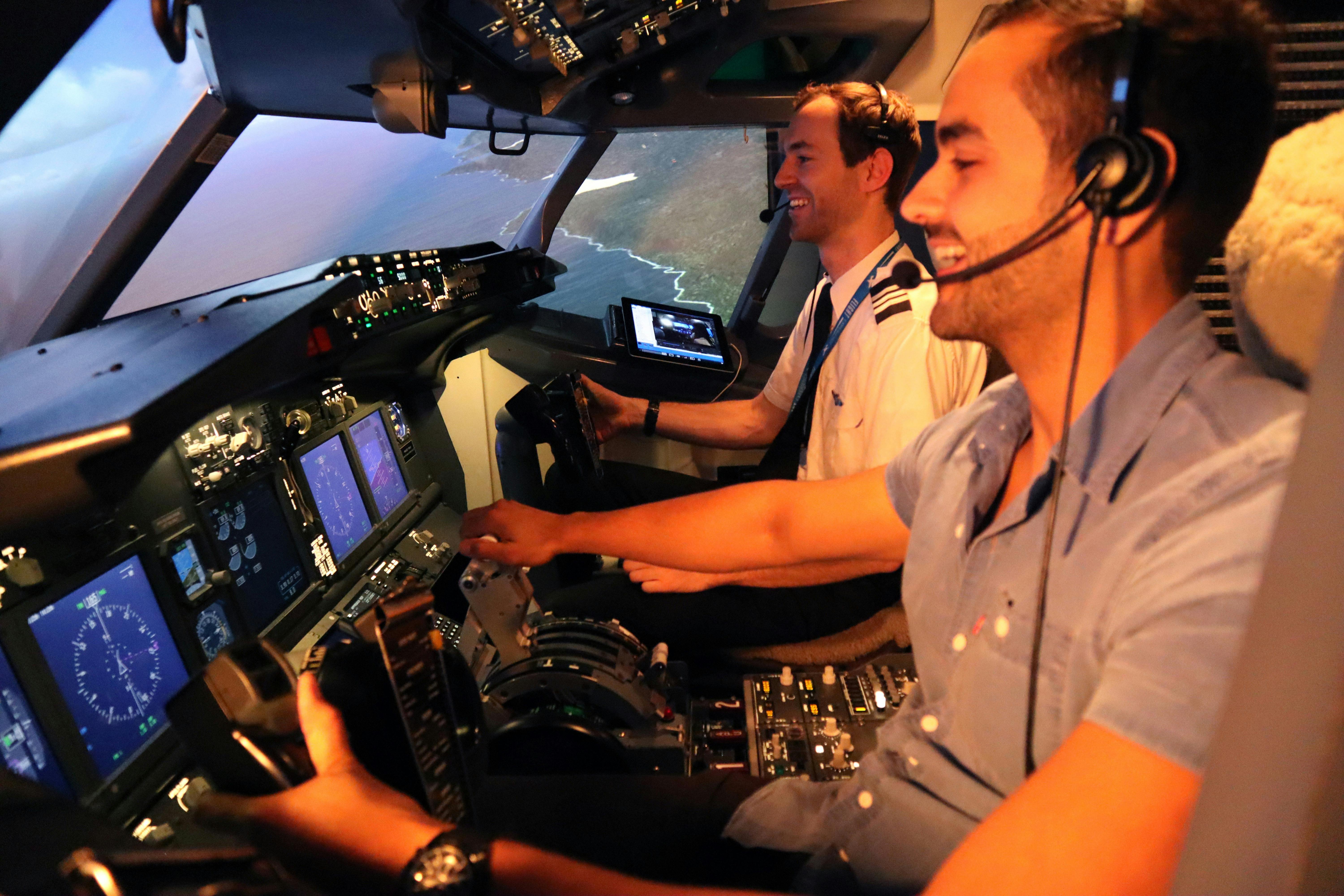 Flight Experience Perth - Flight Simulations