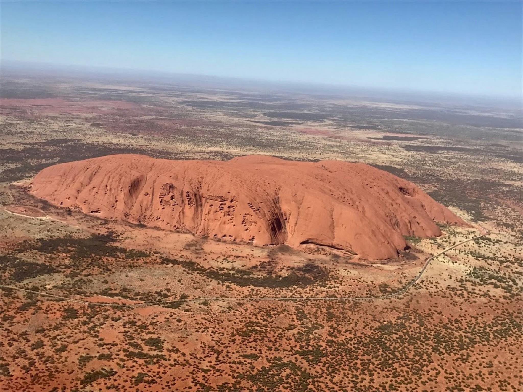 Uluru Scenic Flight with Australia By Air
